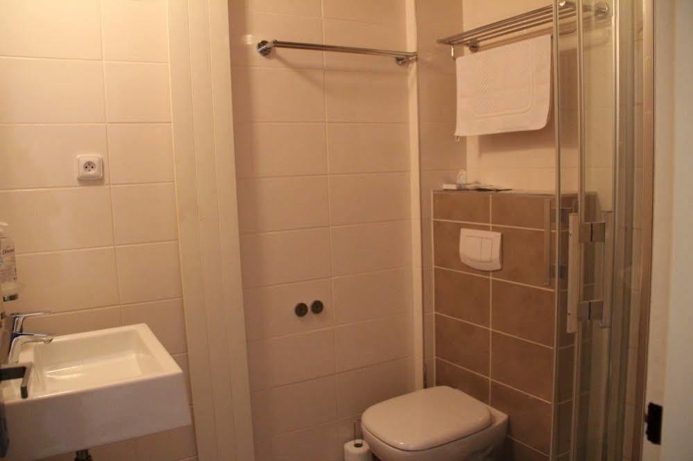 Hotel Roosevelt Литомержице Экстерьер фото